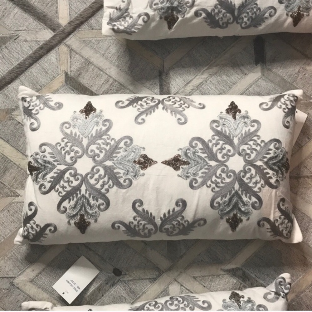 NWT CALLISTO HOME Ivory Cream Linen Beaded…